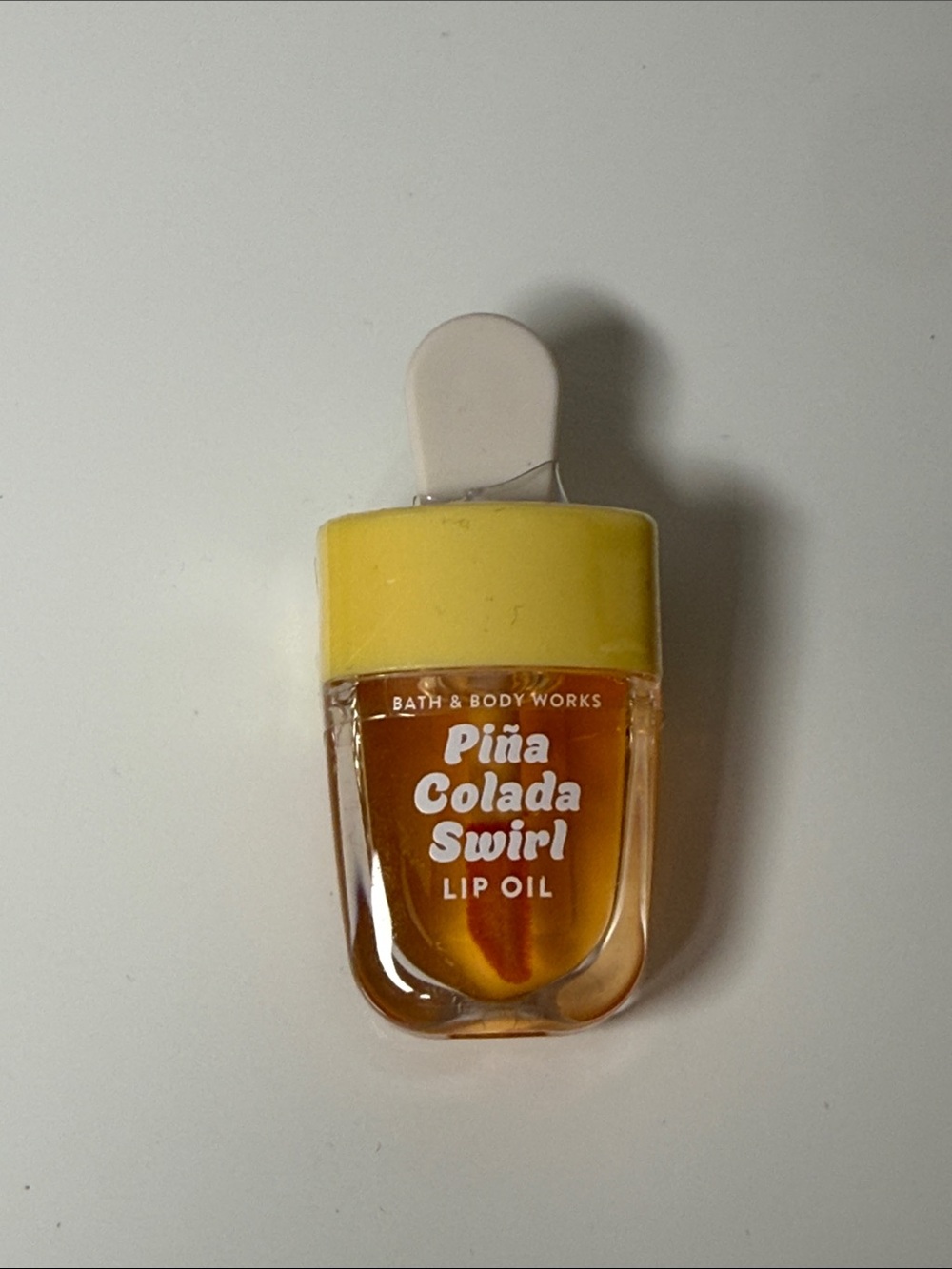 Bath & Body Works Piña Colada Swirl Lip Oil - Yellow & Clear